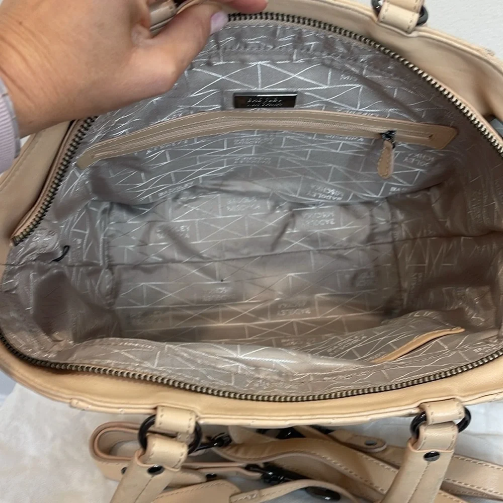 Badgley Mischka  Frankie Bag in Latte